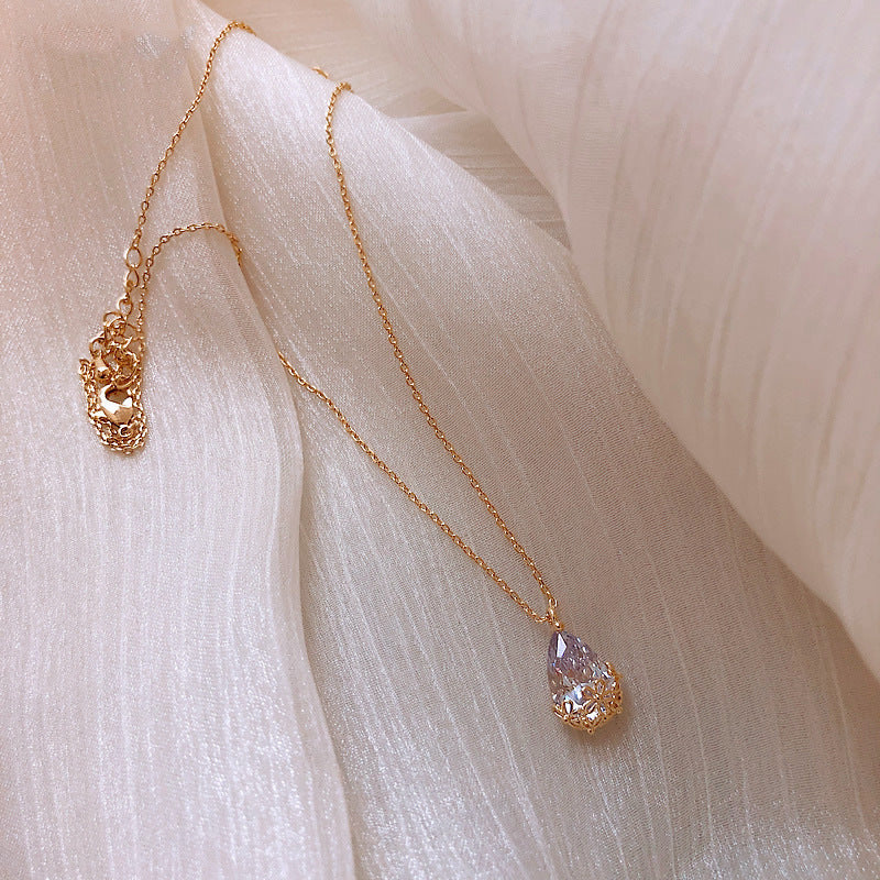 Elegant Crystal Water Drop Pendant Necklace for Women